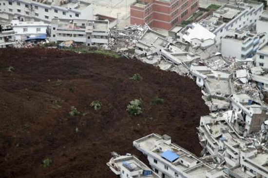 Çin'de toprak kayması