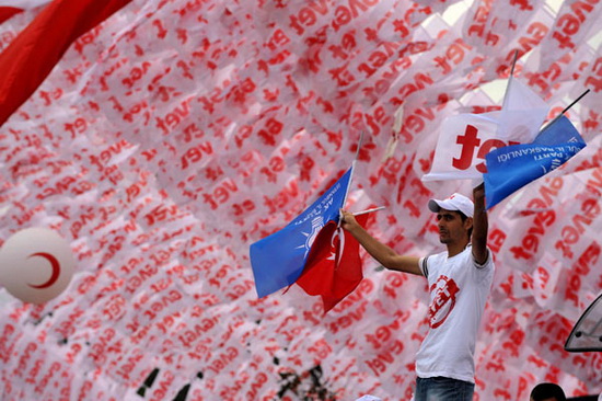 Başbakan yüzbinlere konuştu-resimleri