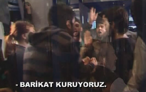 Eylemlerdeki bu adam kim?-resimleri