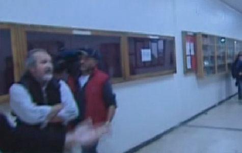 Eylemlerdeki bu adam kim?-resimleri