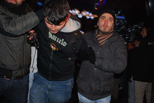 Taksimde rezalet, Marmariste taciz-resimleri