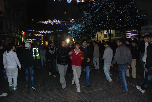 Taksimde rezalet, Marmariste taciz-resimleri