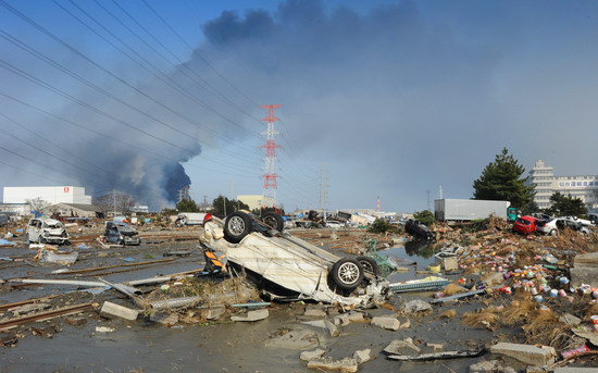 Japonyalılar deprem bölgesini terkediyor-resimleri