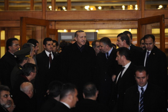 Tüm uçaklardan Erdoğan'a havada jest!