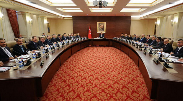 Hangi bakan hangi takımlı?