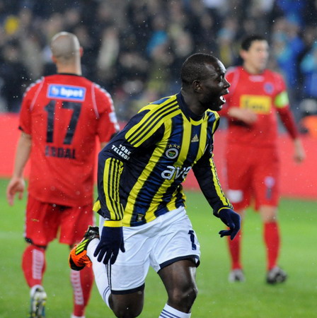 Kadıköy'de tarihi galibiyet!: 2 - 1