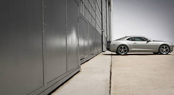 Chevrolet'in efsane aracı Camaro Türkiye'de